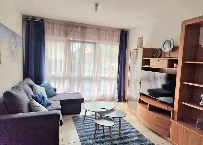 Lovely Blue * Moaña